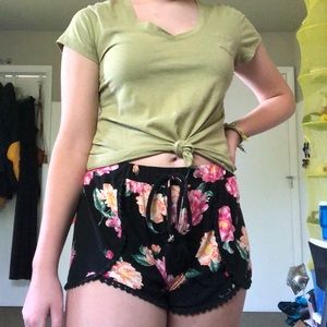 Flower shorts